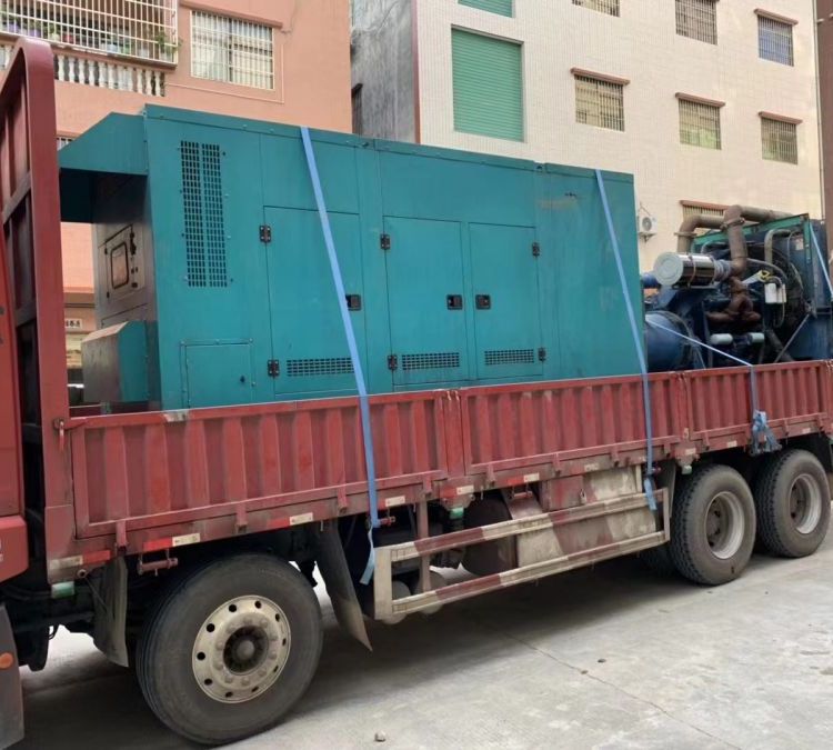 白银如何在不同负载率下确保 400KW 柴油发电机组的正常运行？