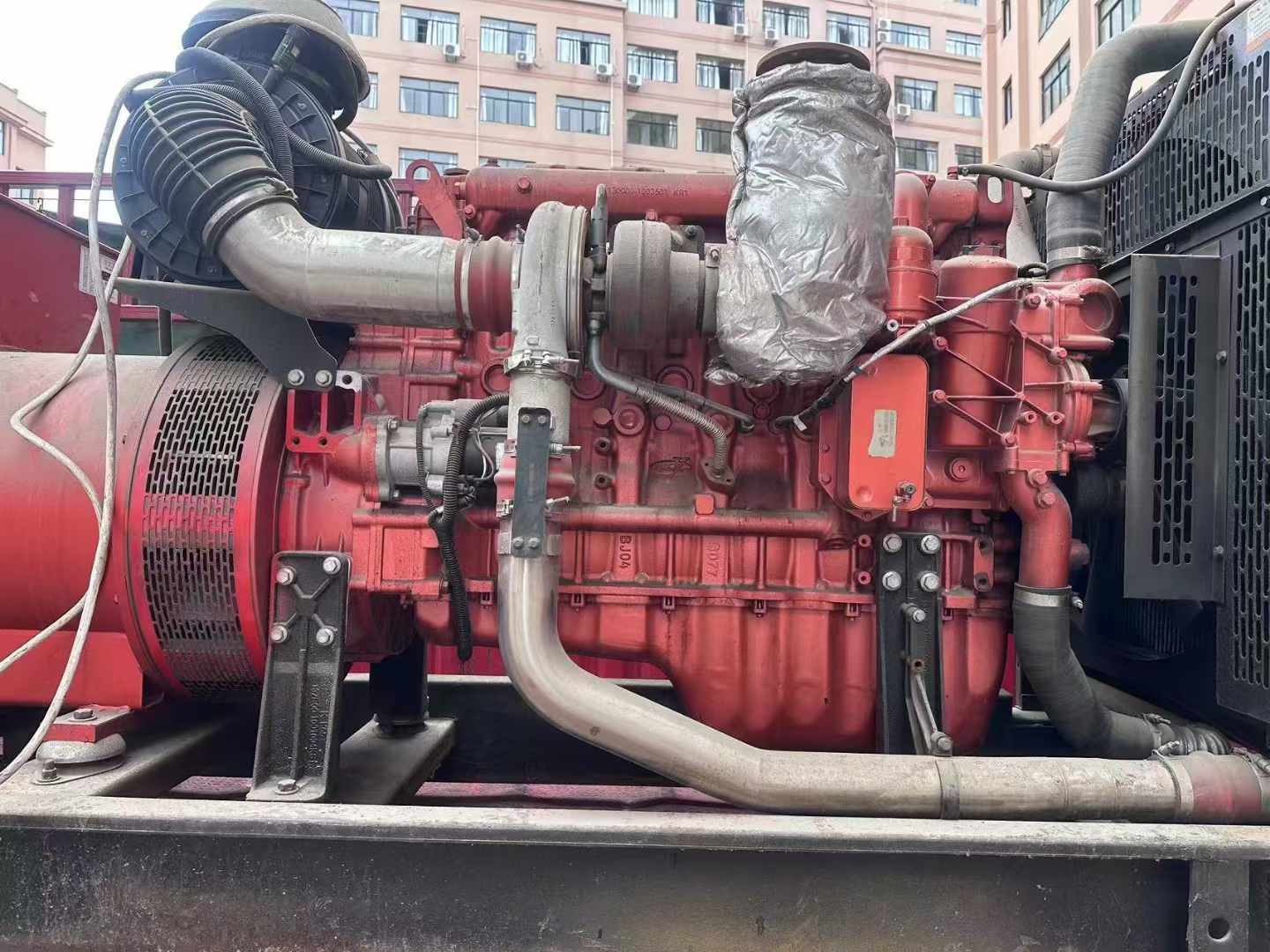 白银如何选择适合 600kW 柴油发电机组的过载保护器？
