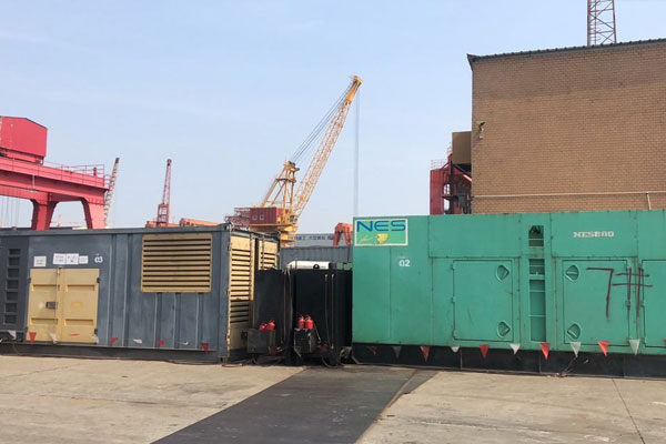 白银发电机出租空气滤清器的清洁频率是多少？