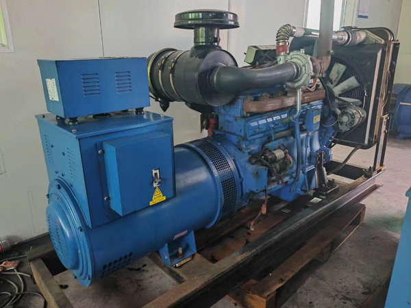 白银100kW柴油发电机组使用多级机油有哪些优缺点？